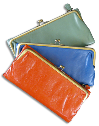 Clasp clutches