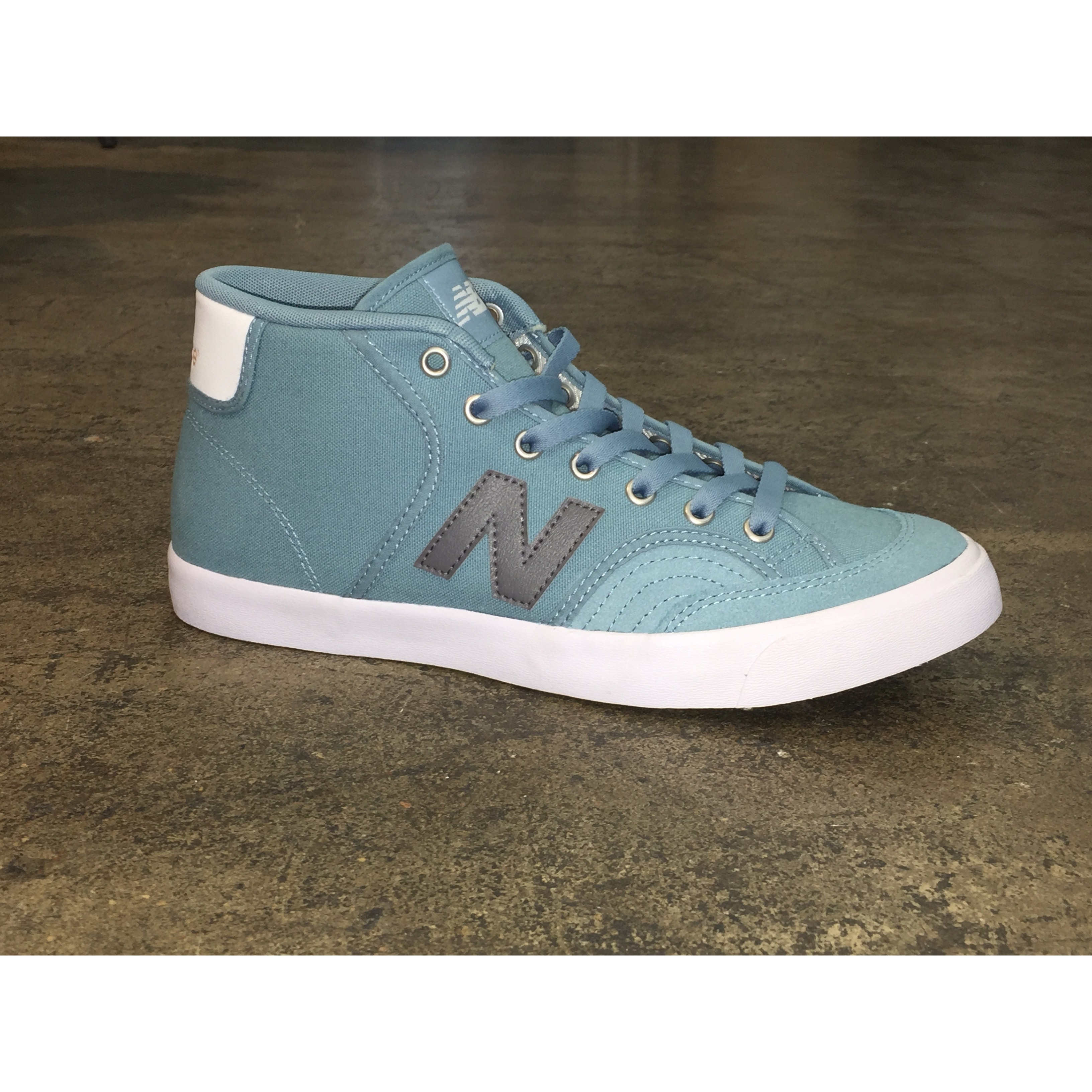 new balance 213