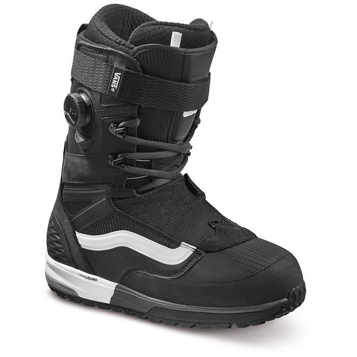 Vans Infuse Boots 2021-22 (Black) Mens Boots at Denver Vans Infuse Boots 2021-22 (Black) Mens Boots at Denver