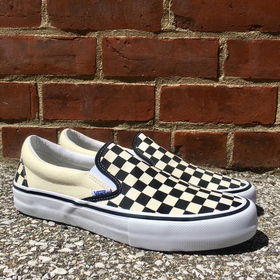 vans slip on pro checkerboard
