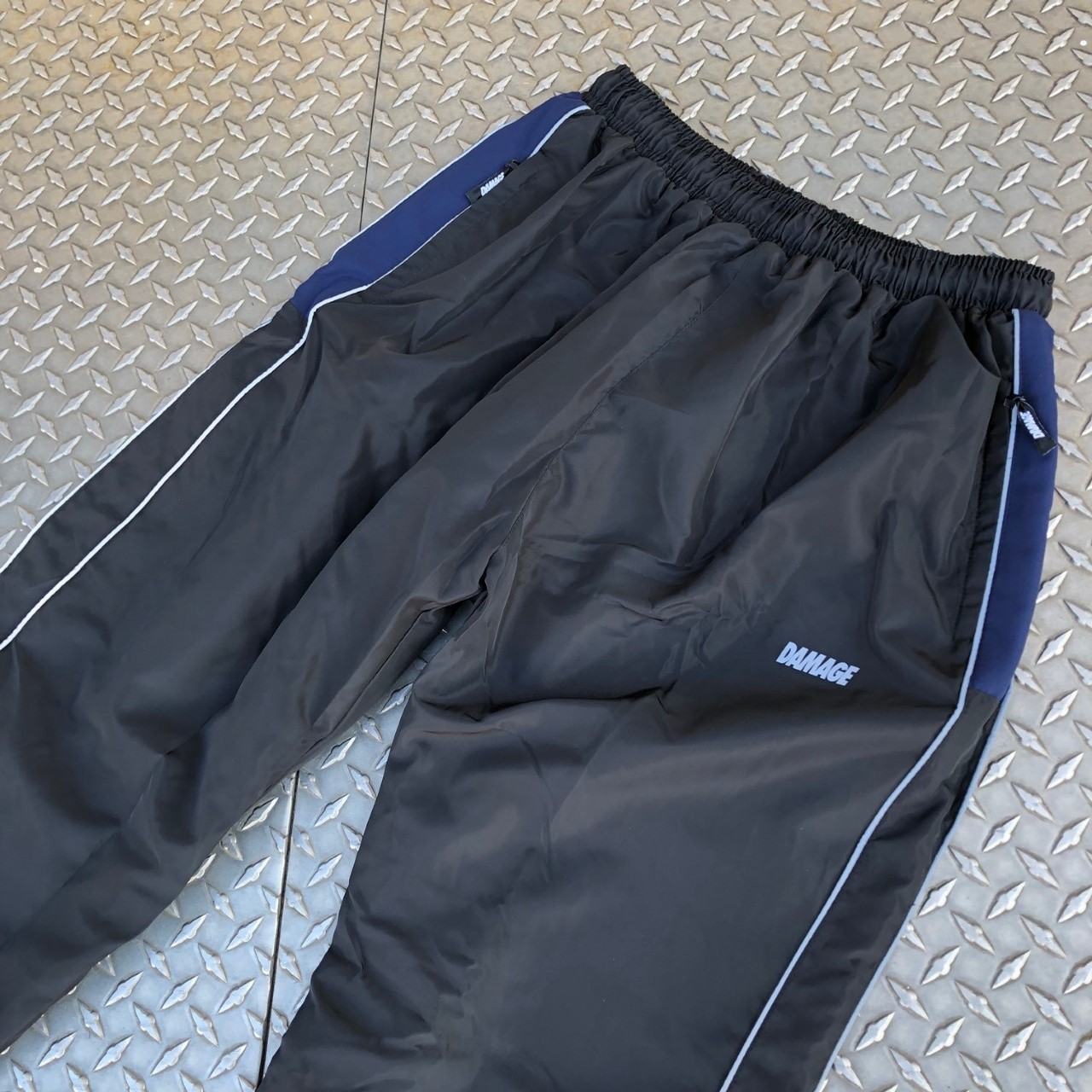 damage pant