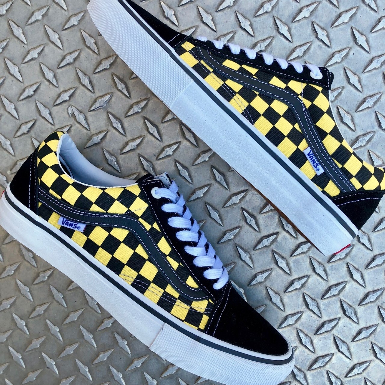 aspen gold vans