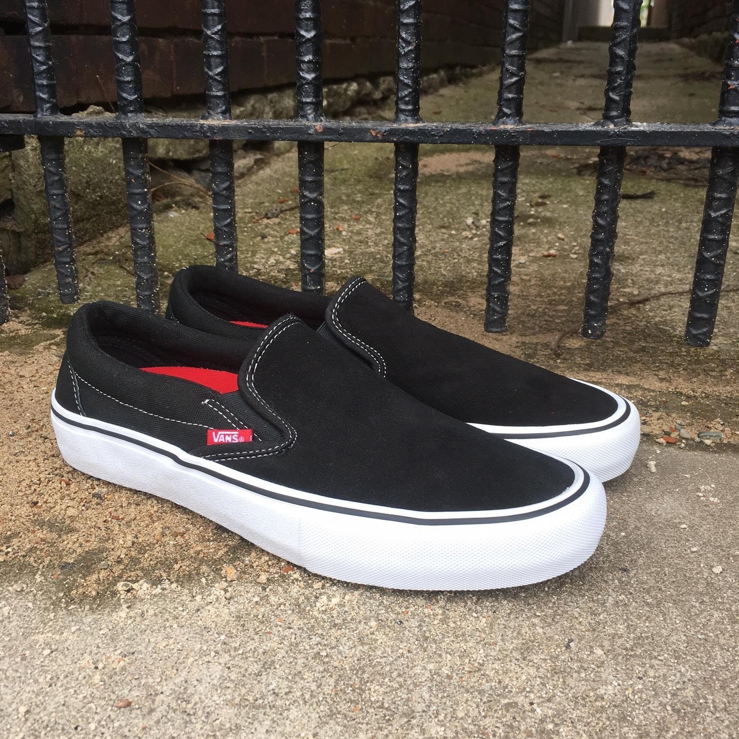 vans slip on black pro