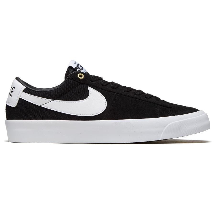nike blazer mid 77 popcorn on feet