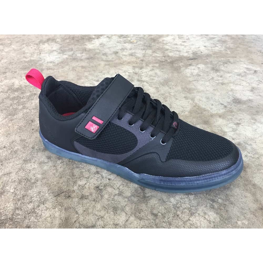 blu shoes