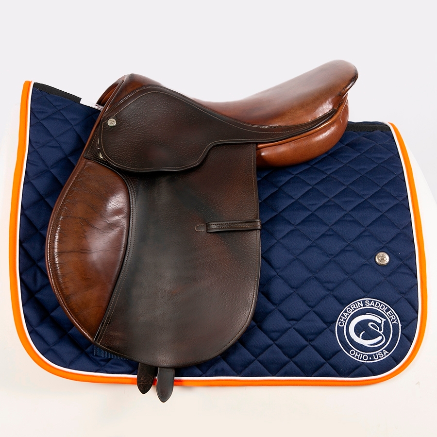 Beval 15 IN Beval Junior Saddle Medium Wide Tree Jumping CloseContact