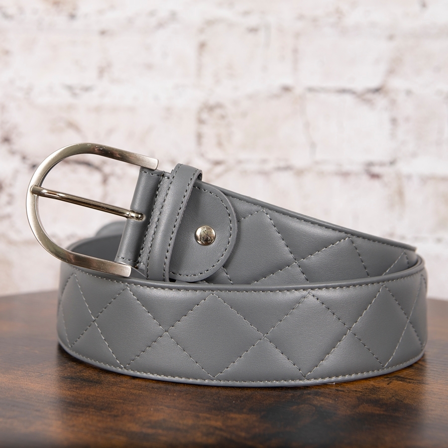 Quilted C Leather Belt (Metal/Silver)