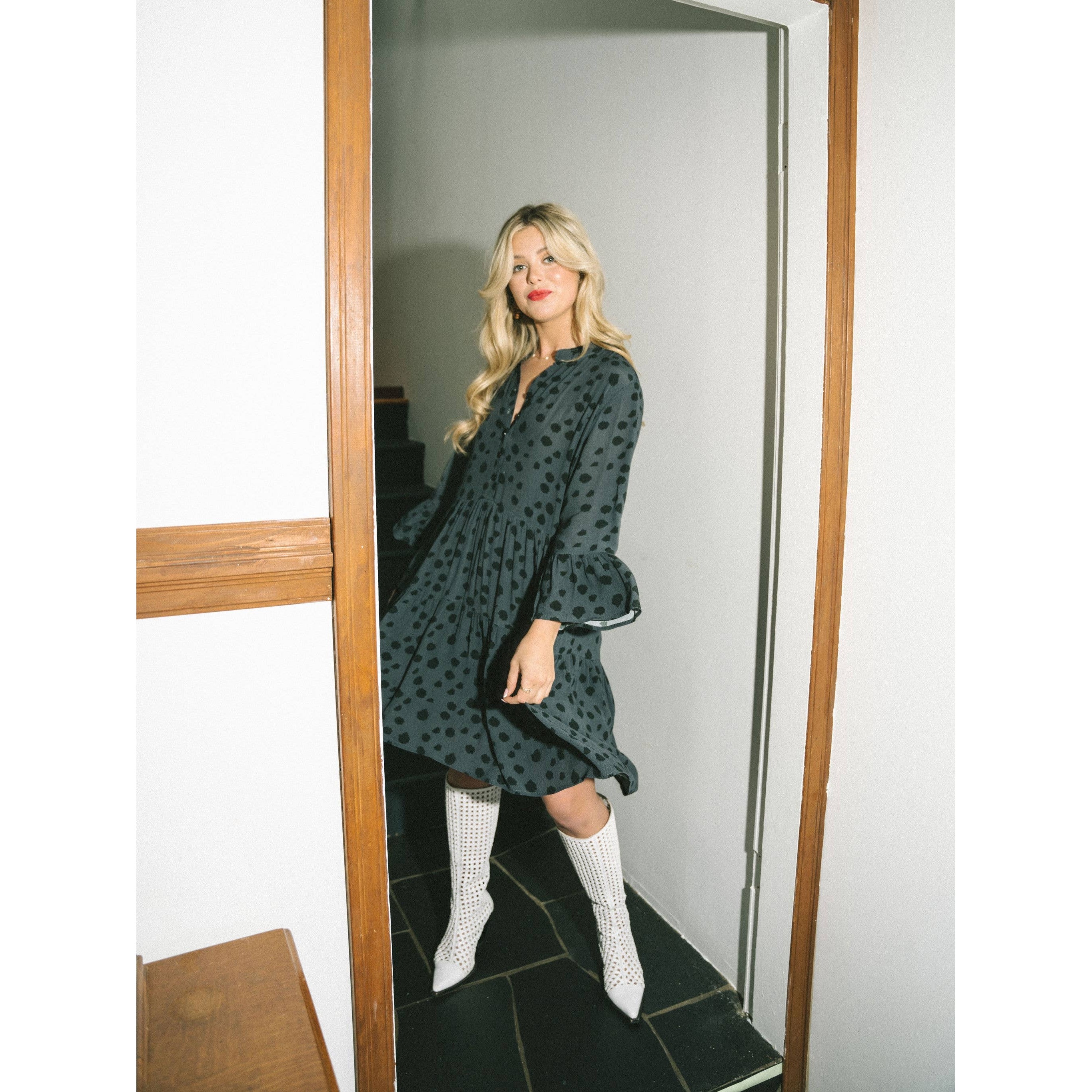 Malad Swing Dress (Grey Whale Print)