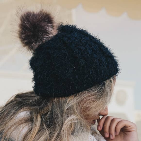 Mohair Cable Knit Beanie with Faux Fur Pom (Black)