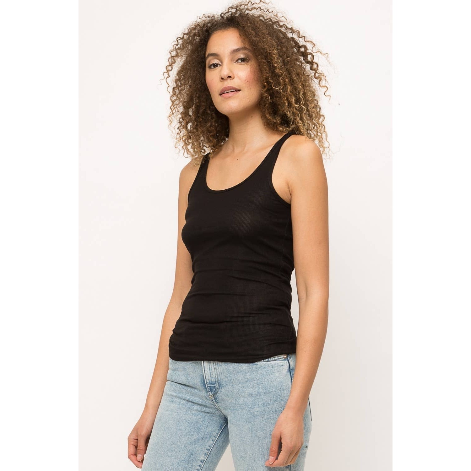 Basic Layering Tank Top (Black)