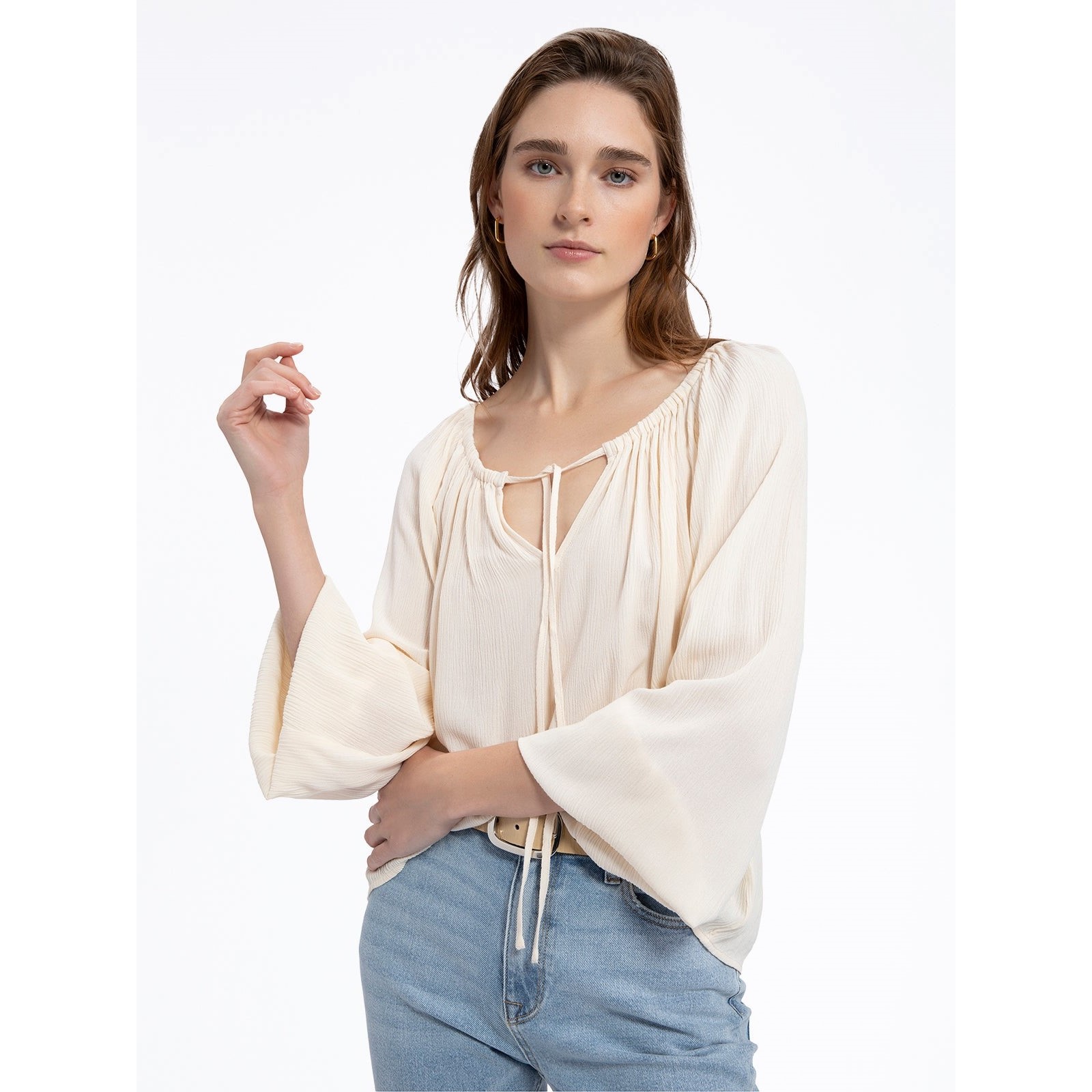 Tie Ballet Neck Blouse (Buttercream)