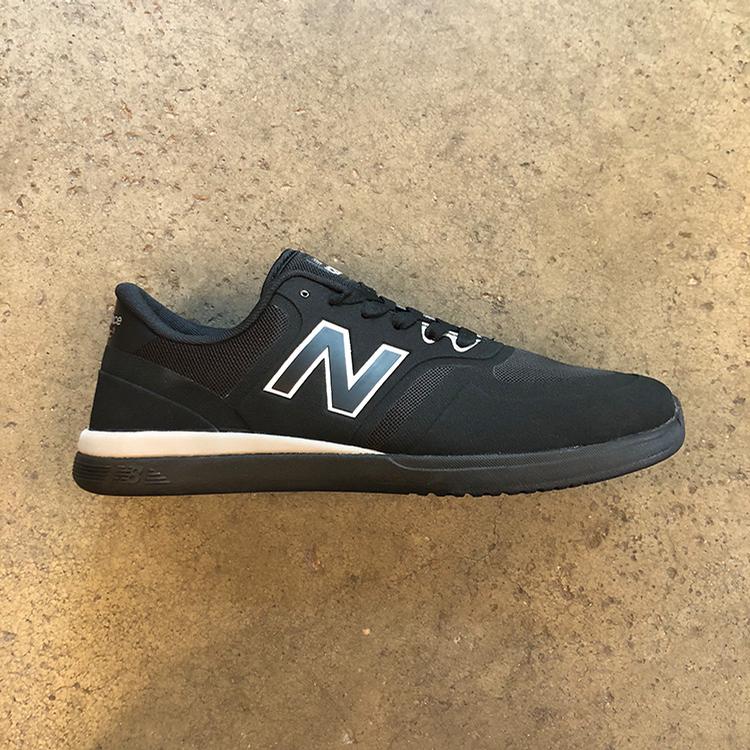 new balance nm420