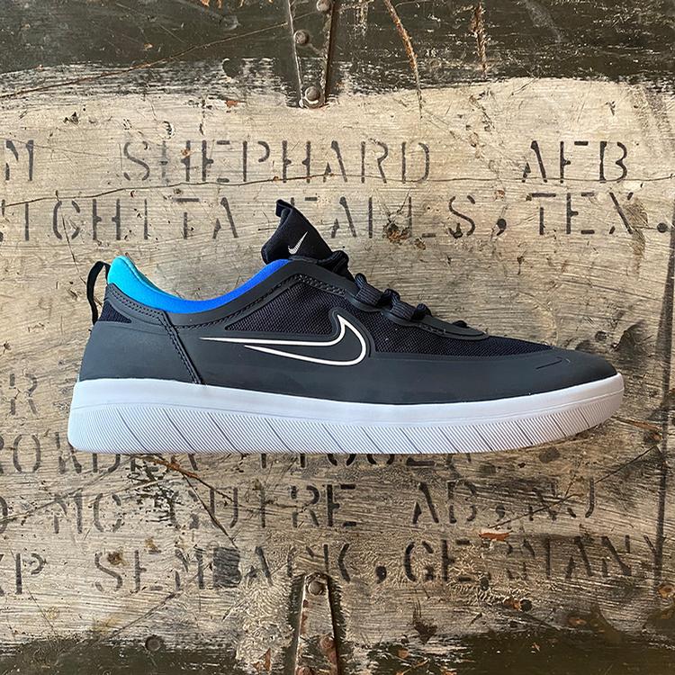 nike sb nyjah free 2 white obsidian