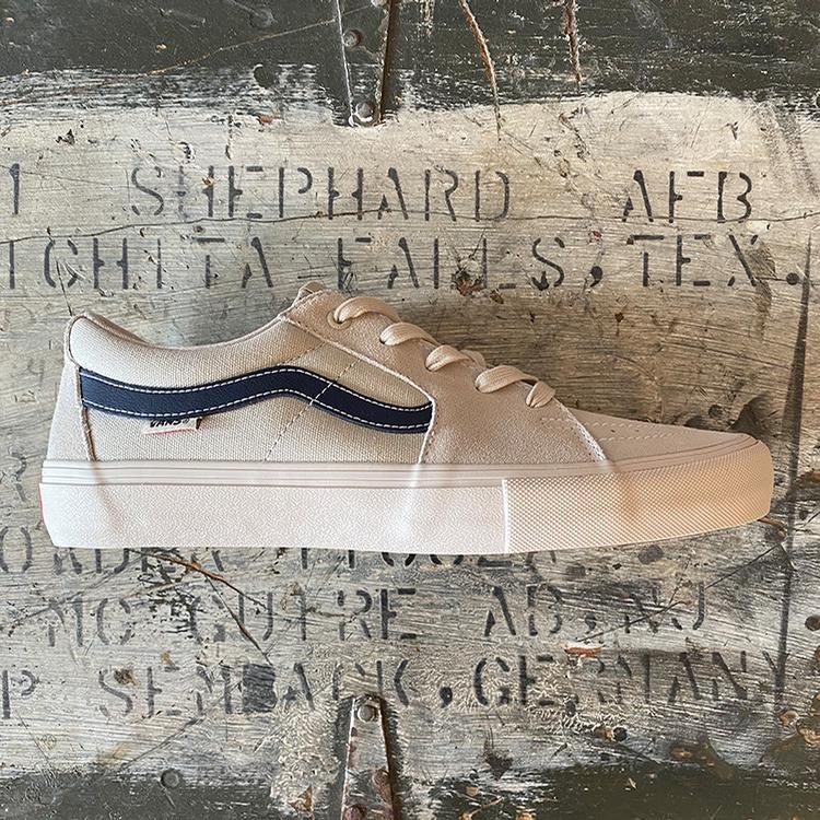 sk8 low pro smokeout