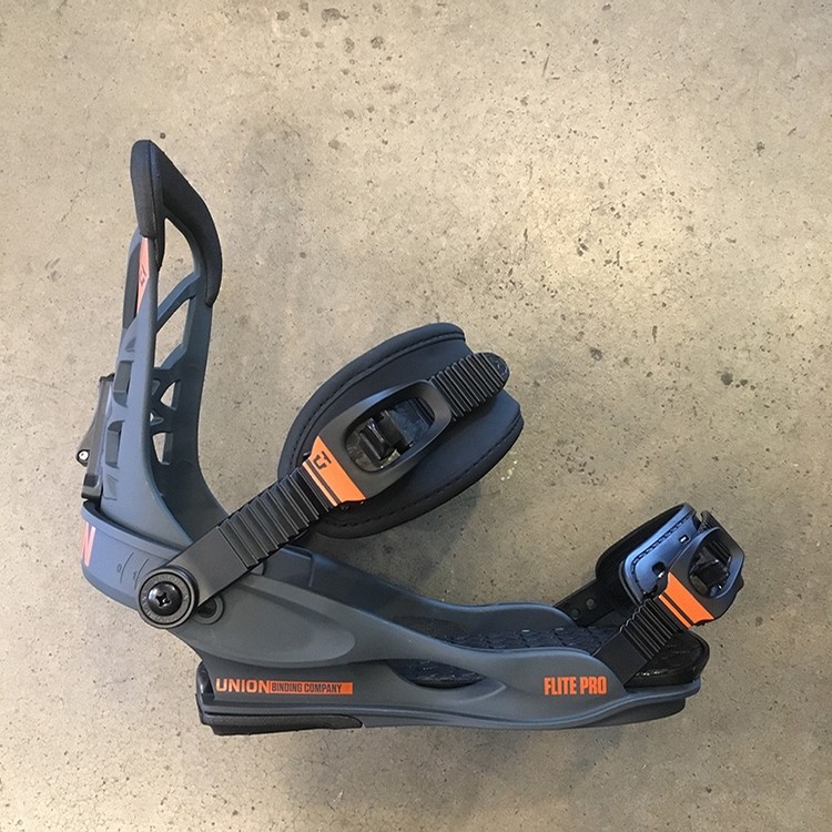 Union Flight Pro 17 18 Bindings At Emage Colorado Llc Union Flight Pro 17 18 Bindings At Emage Colorado Llc