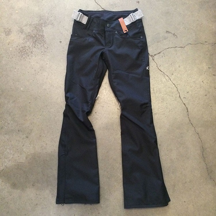 W Standard Pant Skinny (Black)