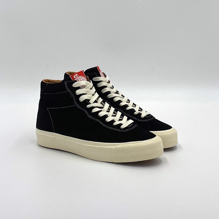 Resort Sneaker Black Low Top Sneaker