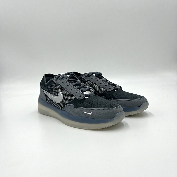 Nike SB PS8 (Cool Grey/Metallic Silver) Mens at Emage