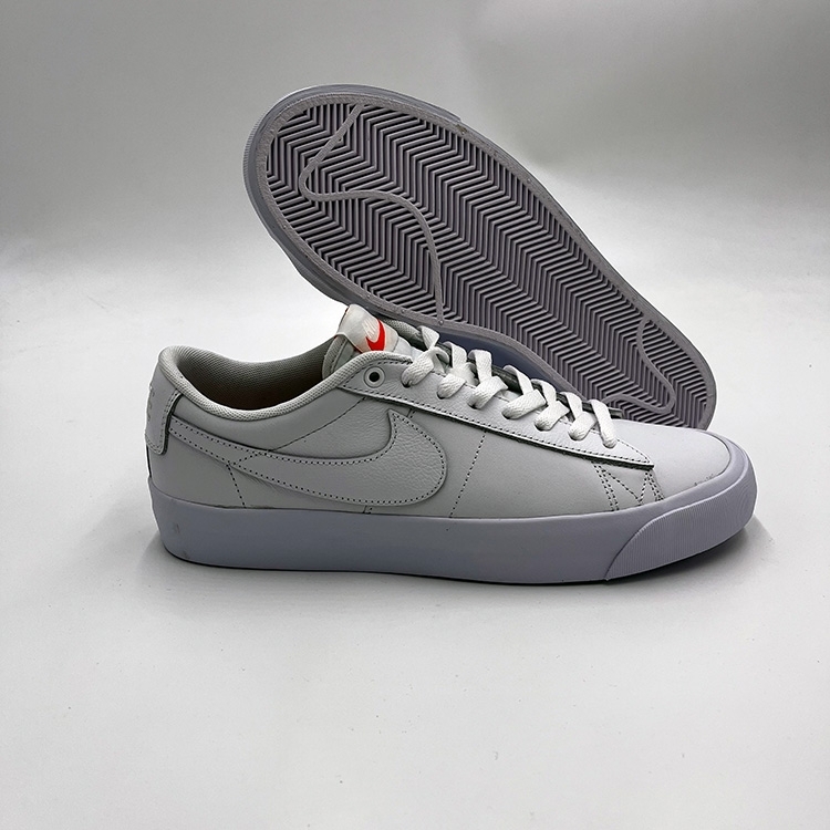 nike blazer low se