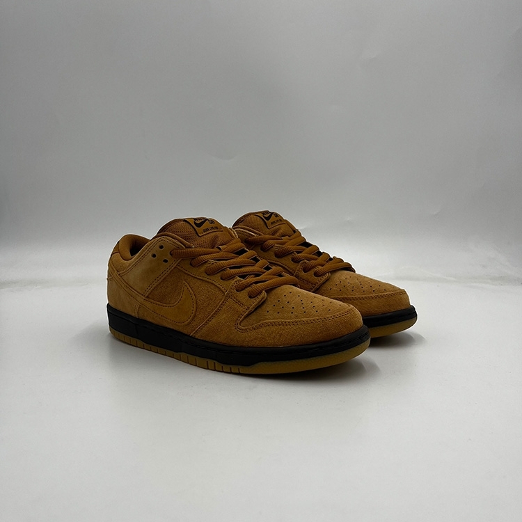 nike wheat dunk low