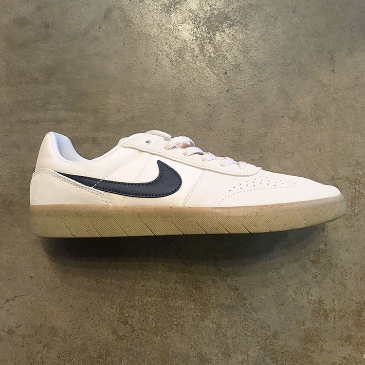 Nike SB Team Classic (Light Cream 