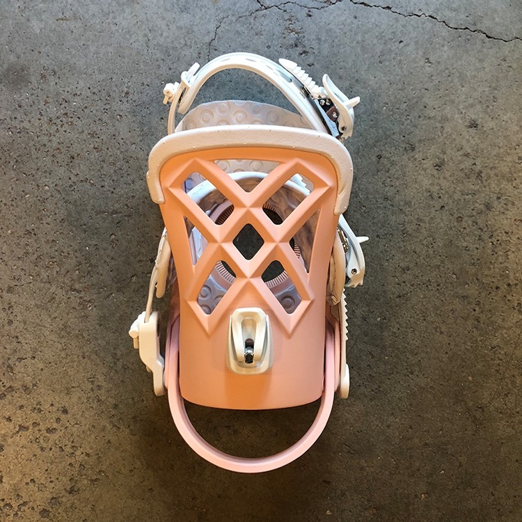 【UNION】MILAN 18-19 Women's Binding Gear of the Day: Union Milan Bindings (Women's)