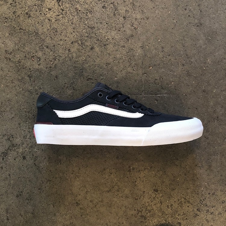 vans chima pro 2 ebony port royale