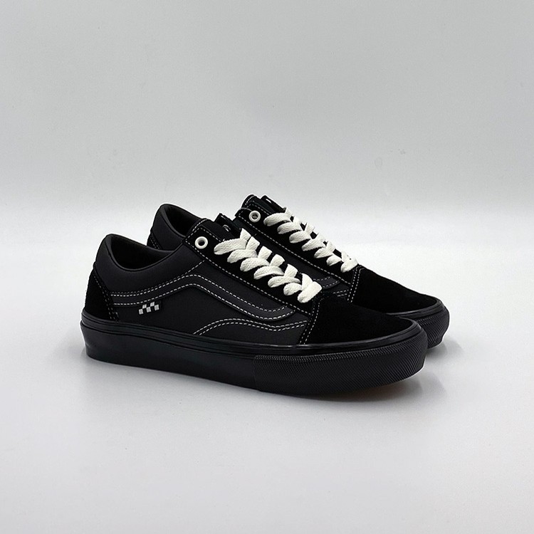 Vans Old Skool (Black) Shoes at LLC