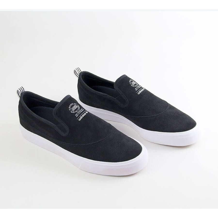 matchcourt slip on black