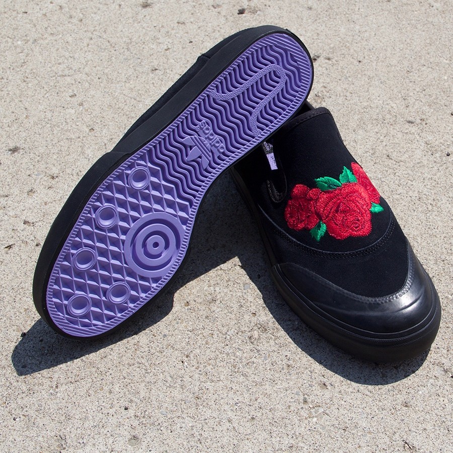 adidas matchcourt slip on nakel Cinosural International School