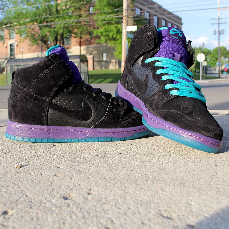 nike sb black grape