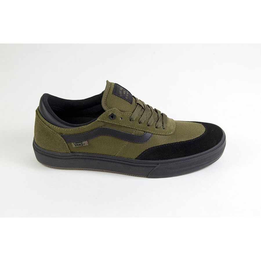 Vans Gilbert Crockett (TACTICAL) Shoes at Embassy