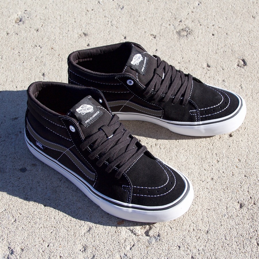 vans mid shoes