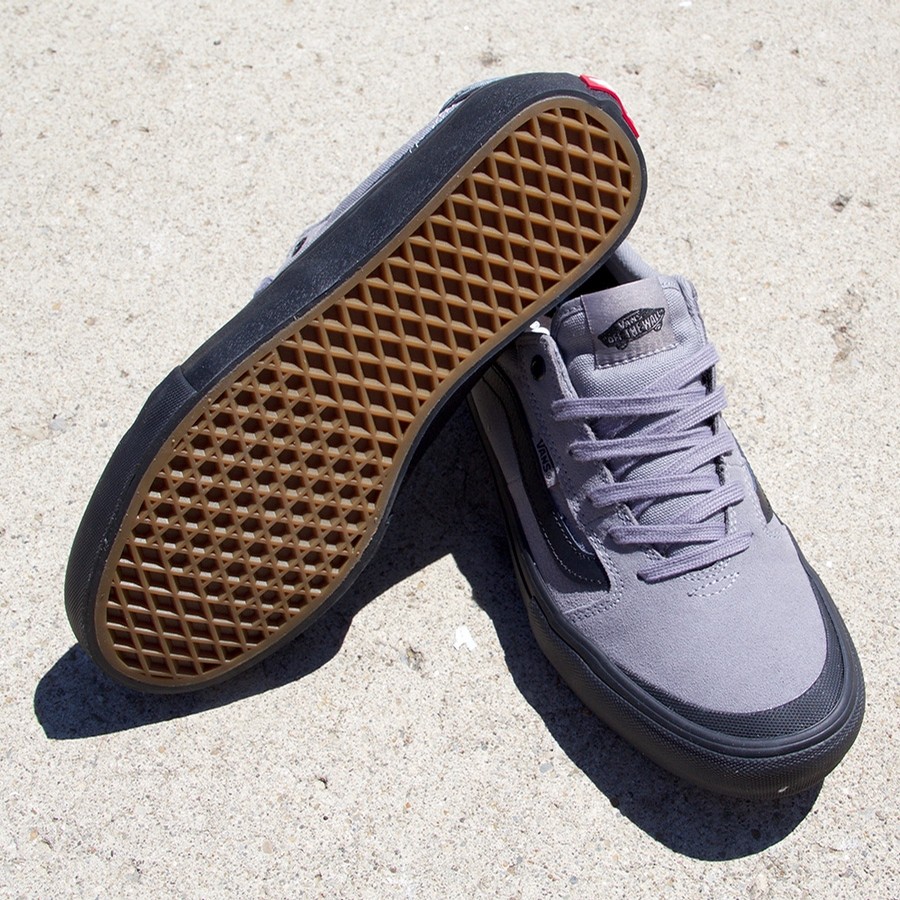 vans style 112 pro gunmetal