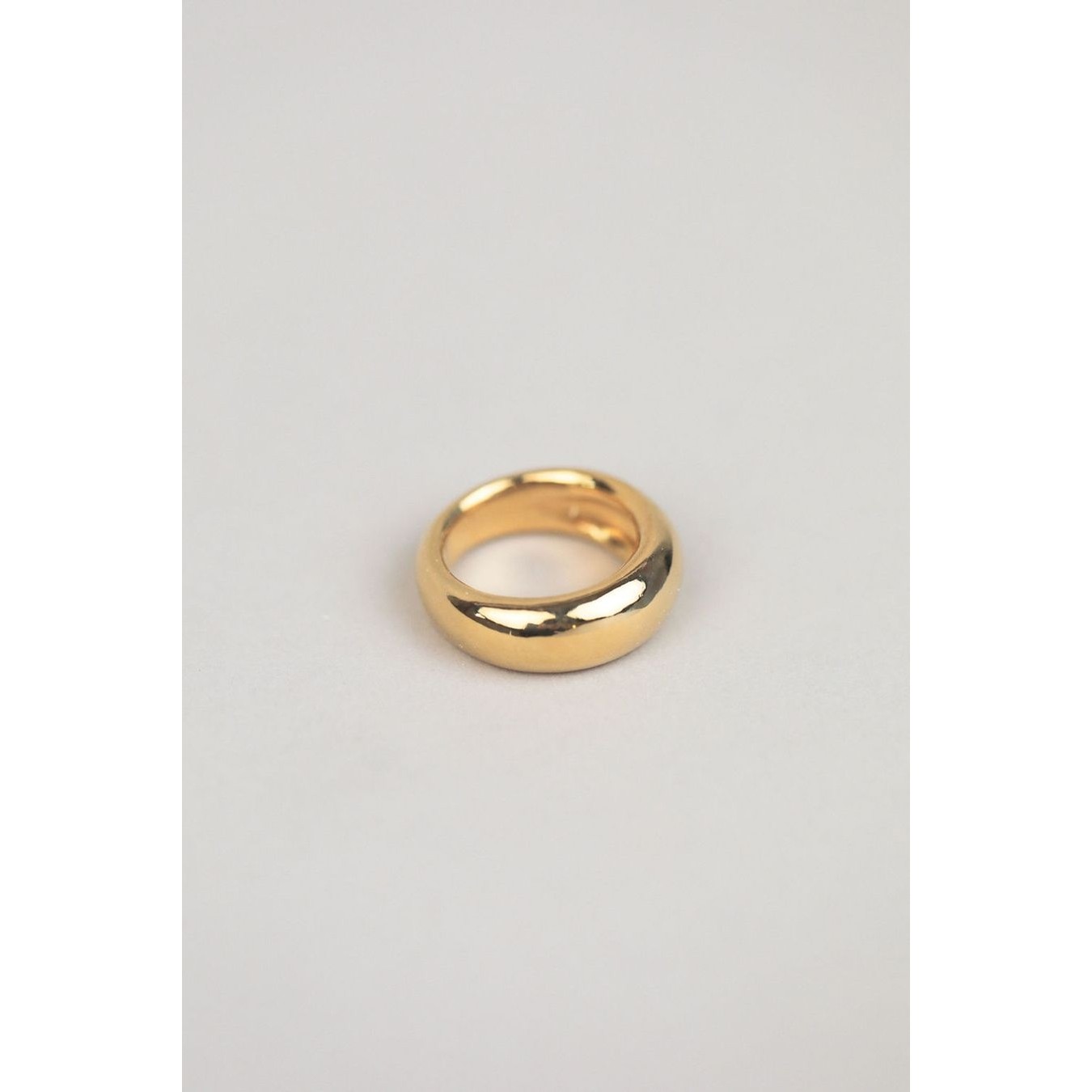 14k band ring