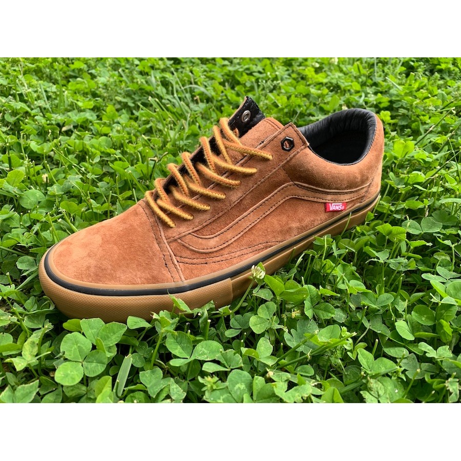 vans old skool pro anti hero