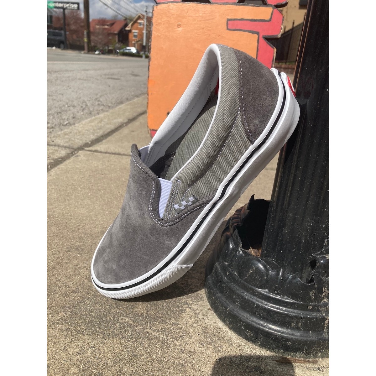 vans slip ons skateboarding