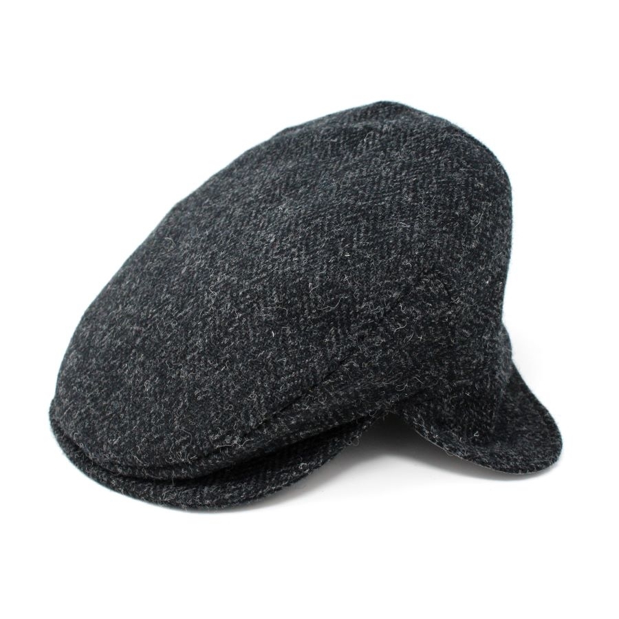 Hanna Hats Irish Cap with Ear Flaps (Black and Grey Tweed) Clothing ...