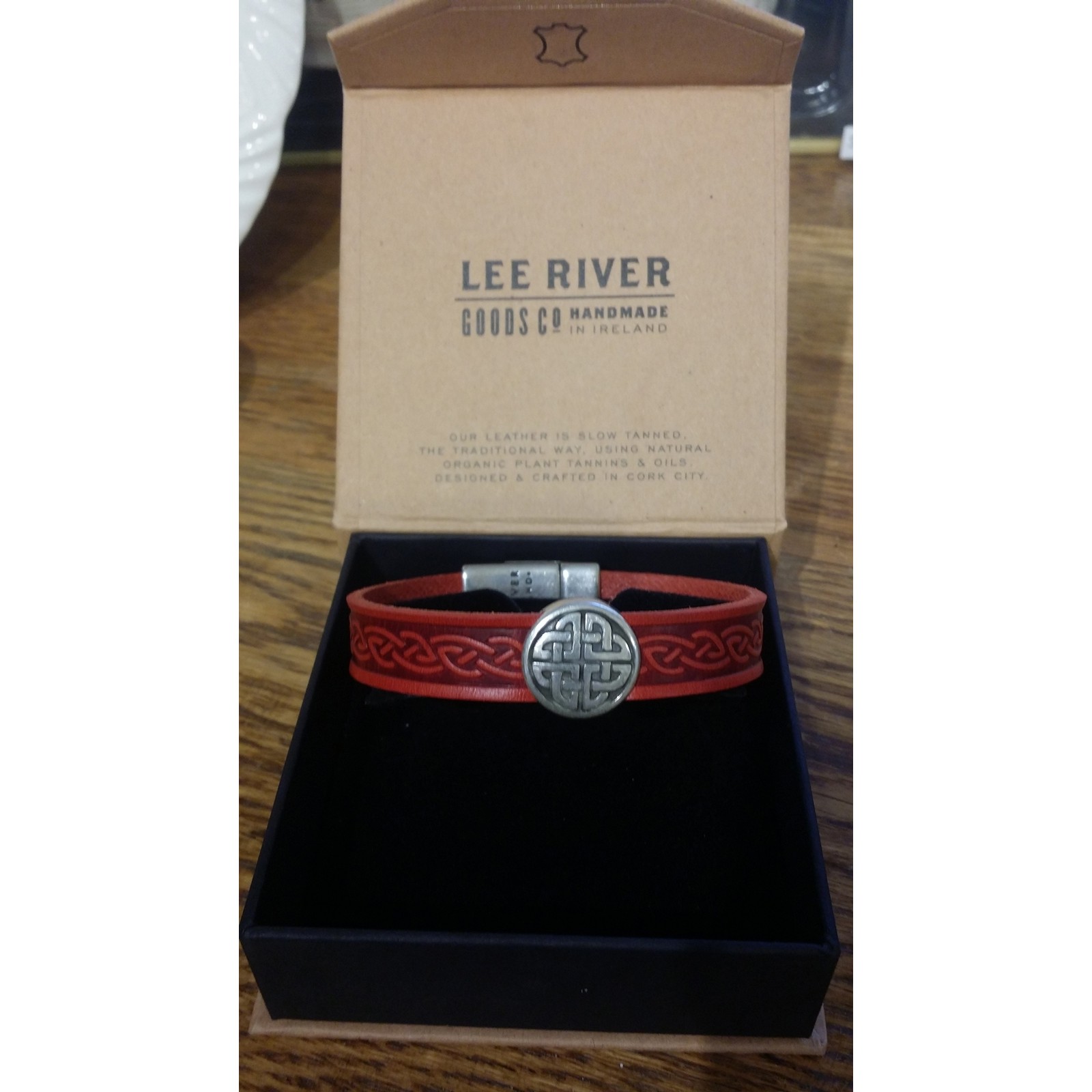 Celtic Leather Cuff from Ireland (Knot Red)