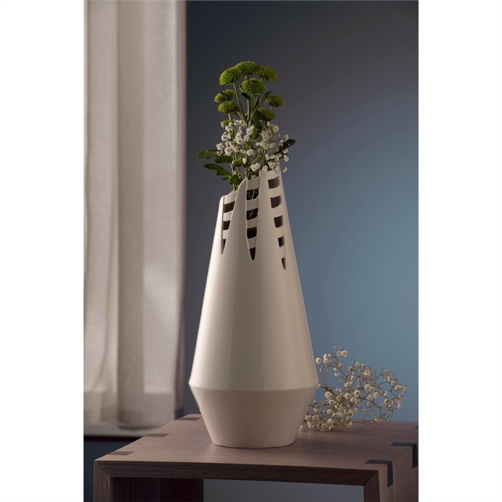 Horsetail Vase