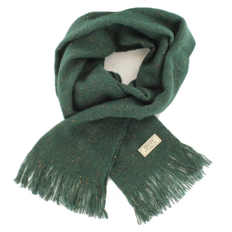 Muckross Weavers Irish Islander Scarf (Leaf Green) Clothing Accessories