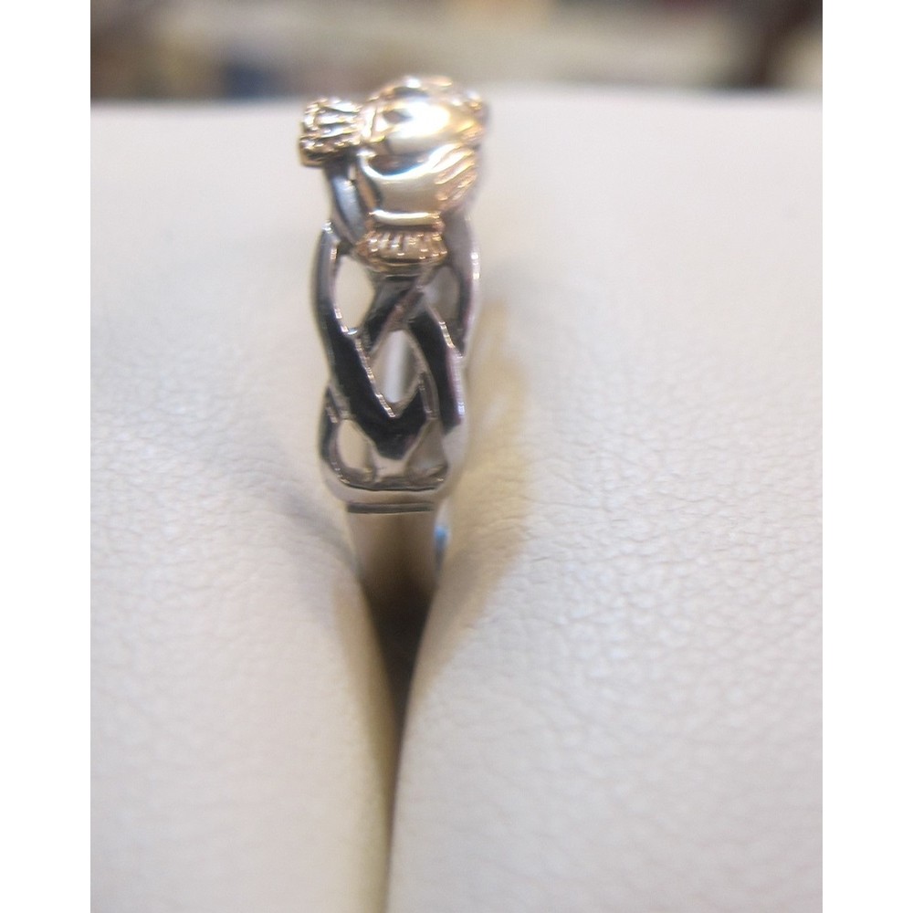 Scarab ring • Mayari Jewelry