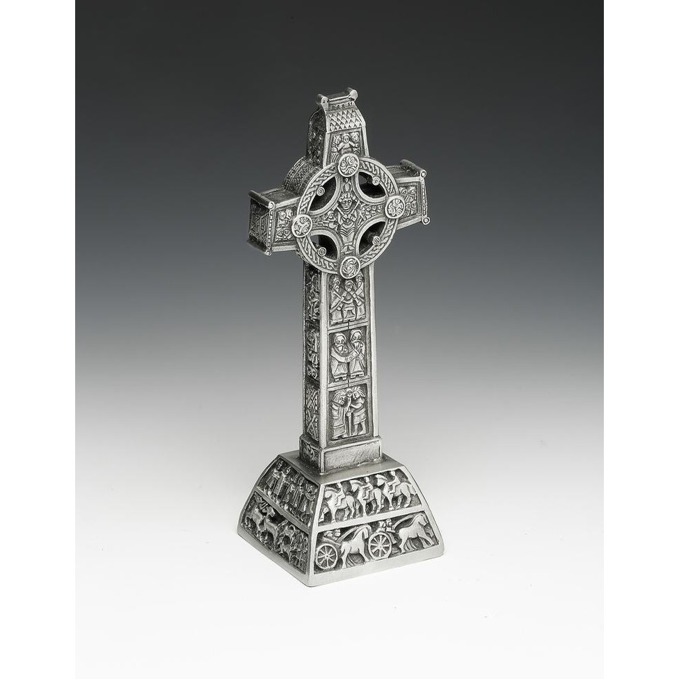 Clonmacnoise Standing Celtic Cross