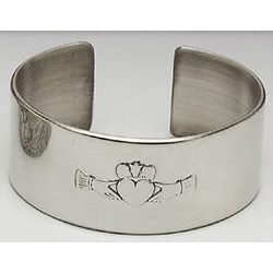 Claddagh Bangle