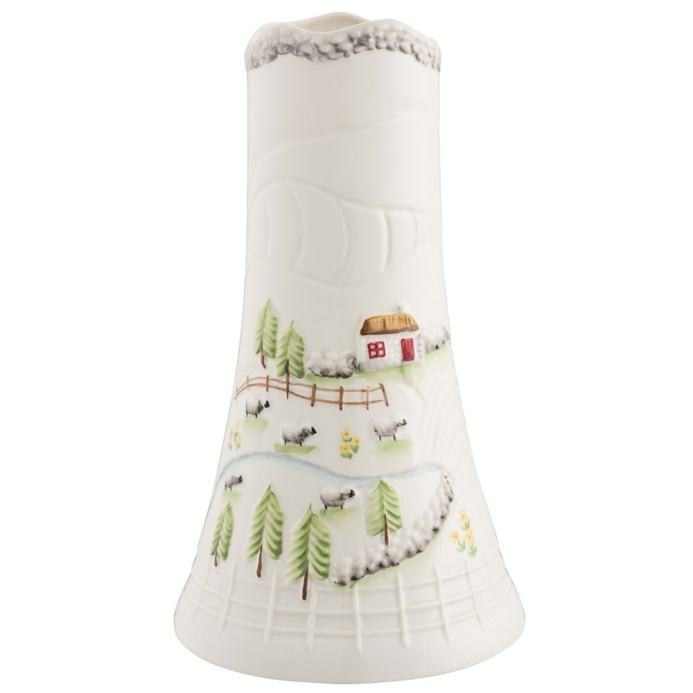 2018 Masterpiece Collection Belleek Masterpiece Shamrock Round Bottomed Jug 2018 Masterpiece Collection Belleek Masterpiece Shamrock Round Bottomed Jug
