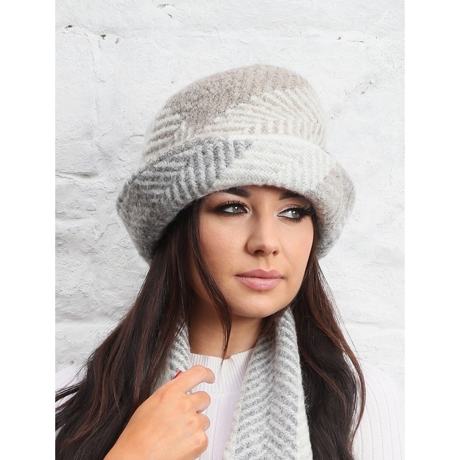 Branigan Weavers Irish Country Hat (Multi Beige) Clothing Caps Hats at