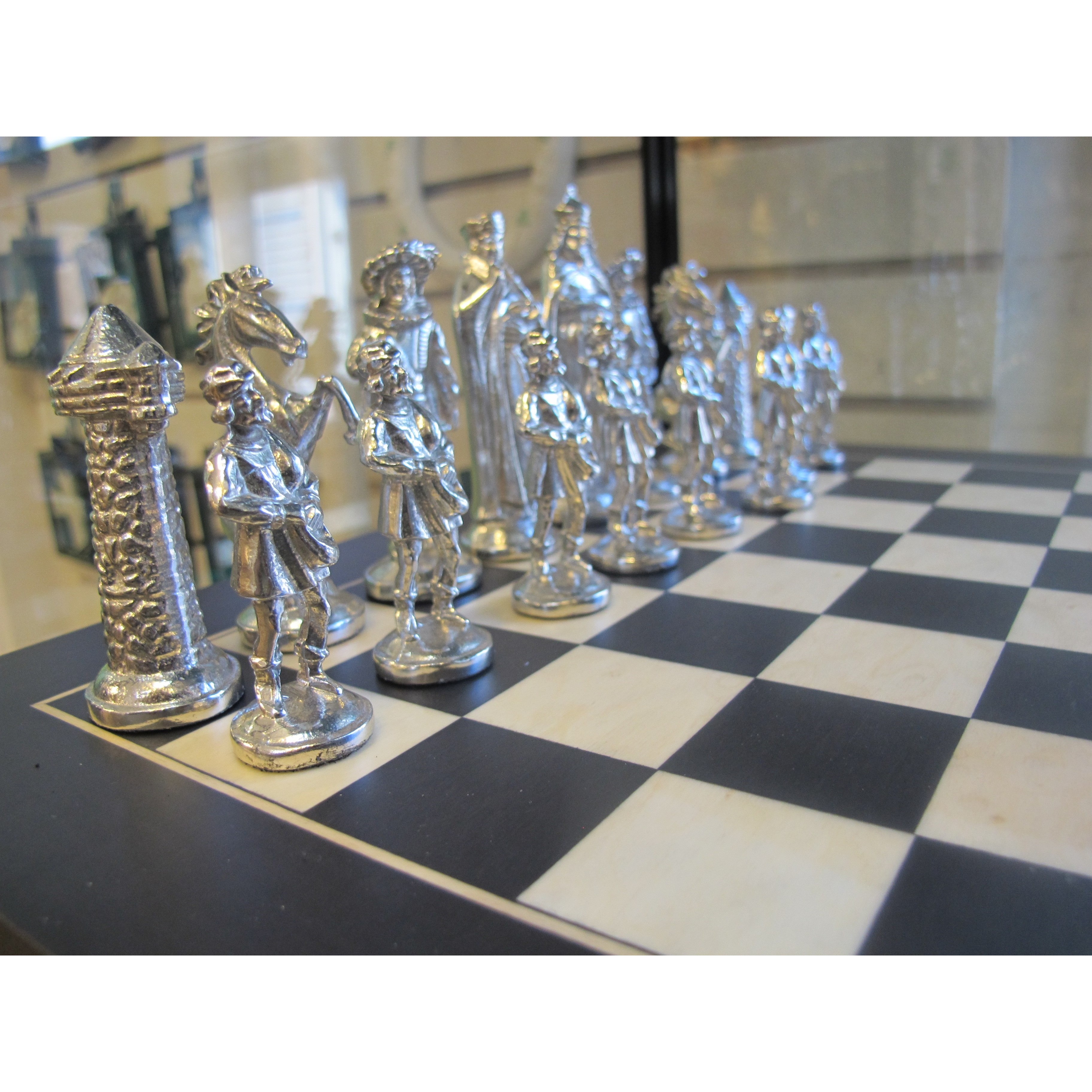 Chess Sets with Board