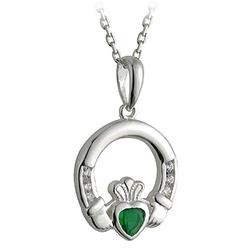 Solvar Jewelry Claddagh with Synthetic Emerald