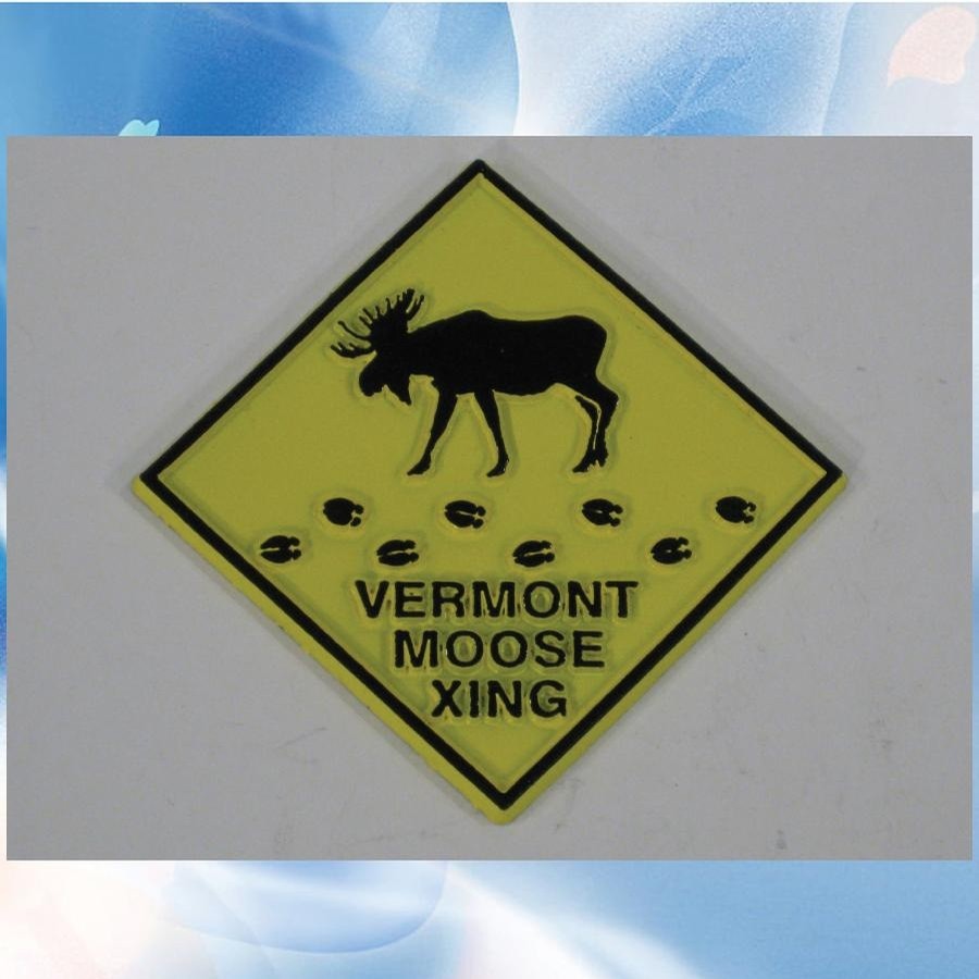 Vermont Illustrating Mini Moose X-ing