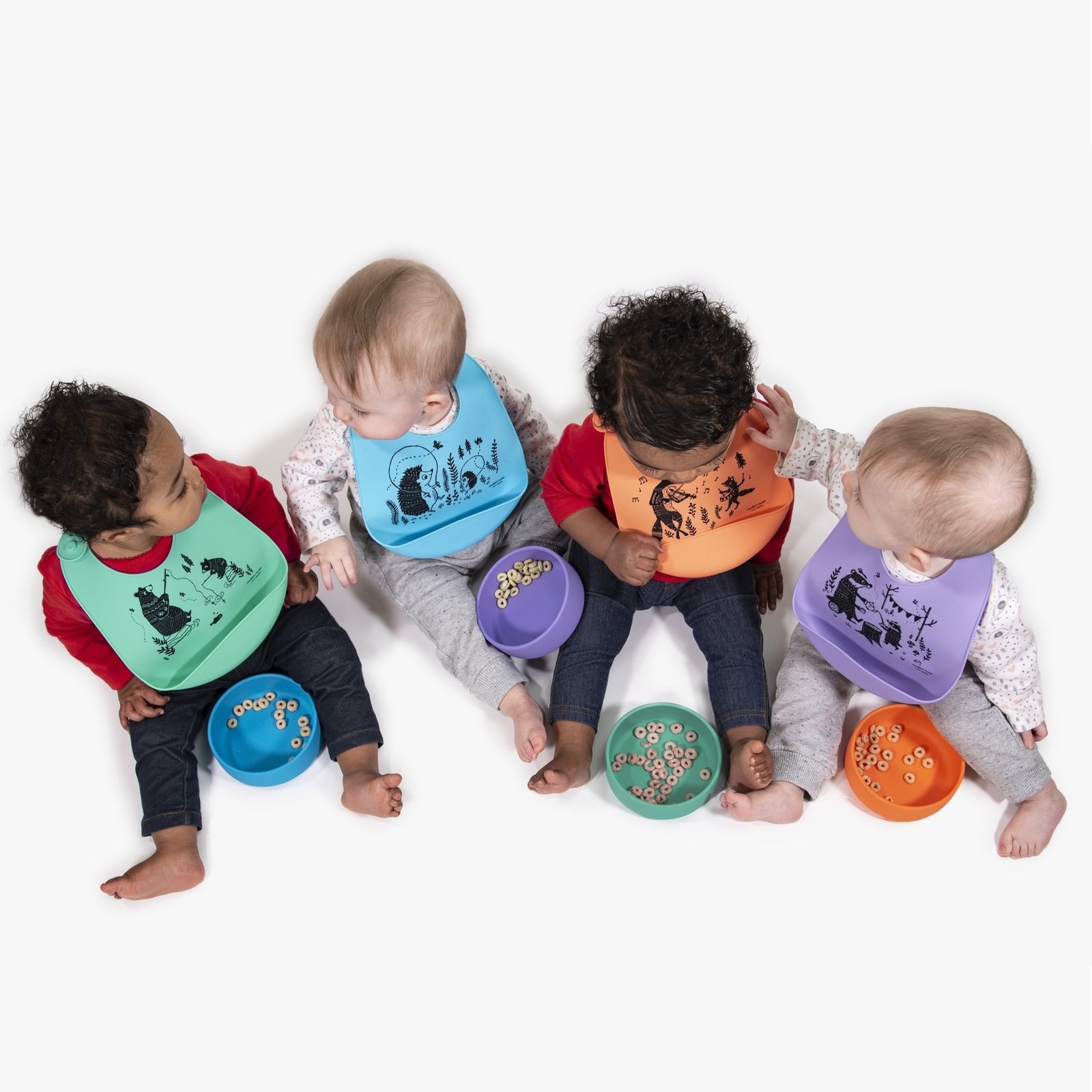 bucket bib